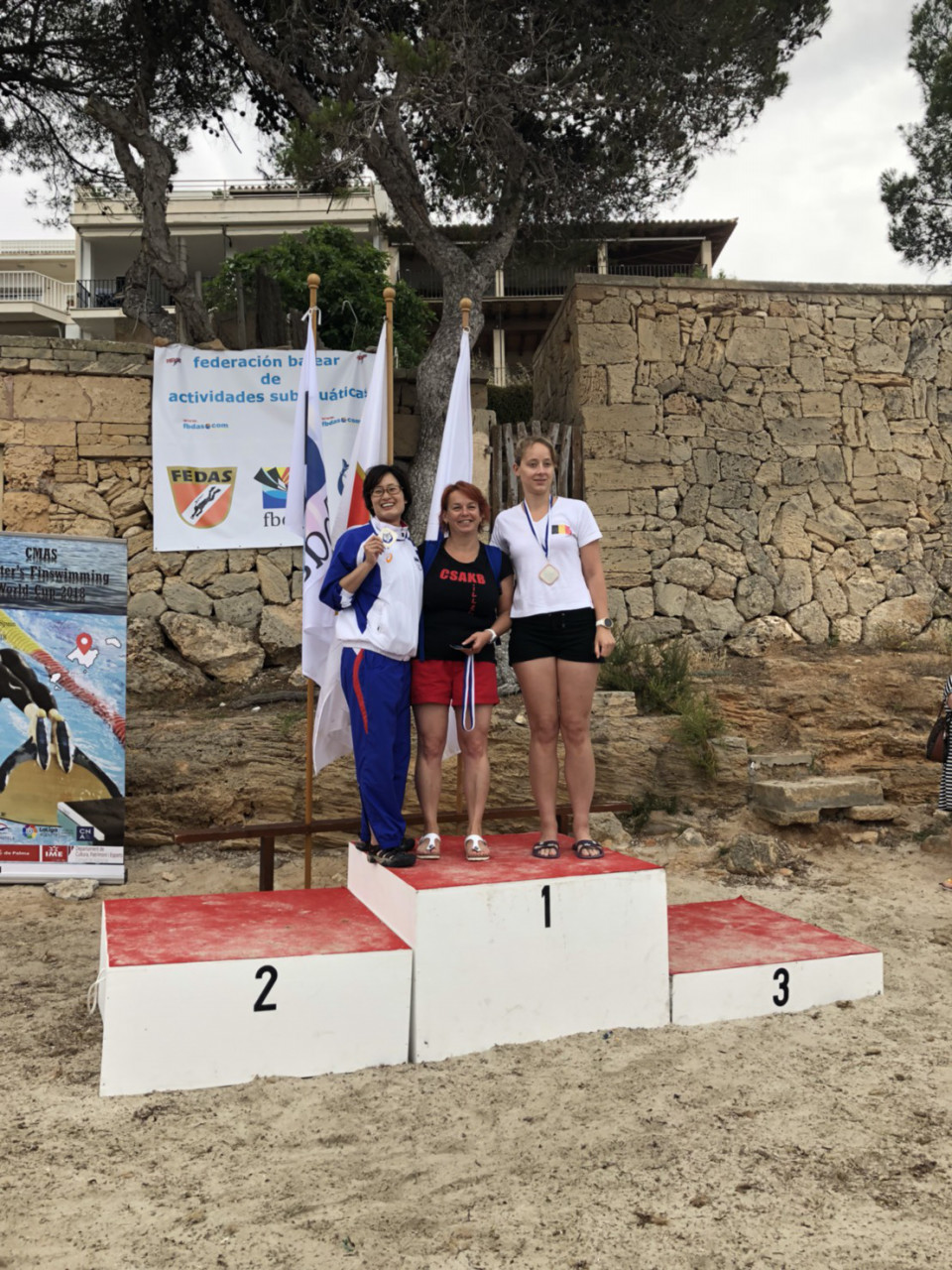 ワールドカップマスターズ結果報告 Regulus Finswimming Team ワールドカップマスターズ結果報告 Regulus Finswimming Team