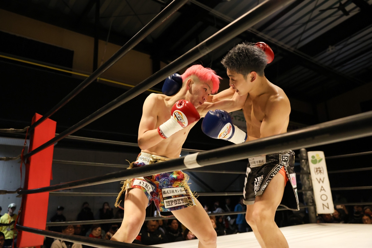 12.14 大阪 DEEP☆KICK 76 -53kg王者・棚澤vs中田、-65kg王者・TETSUvs