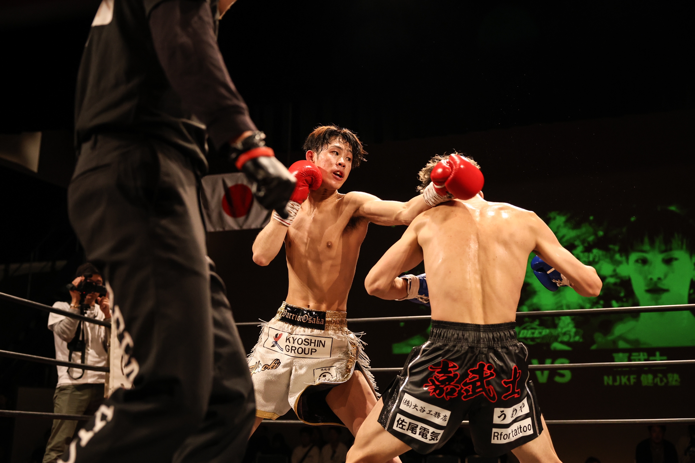 4.7 豊中 DEEP☆KICK ZERO 12 -55kg挑戦者決定トーナメント開催