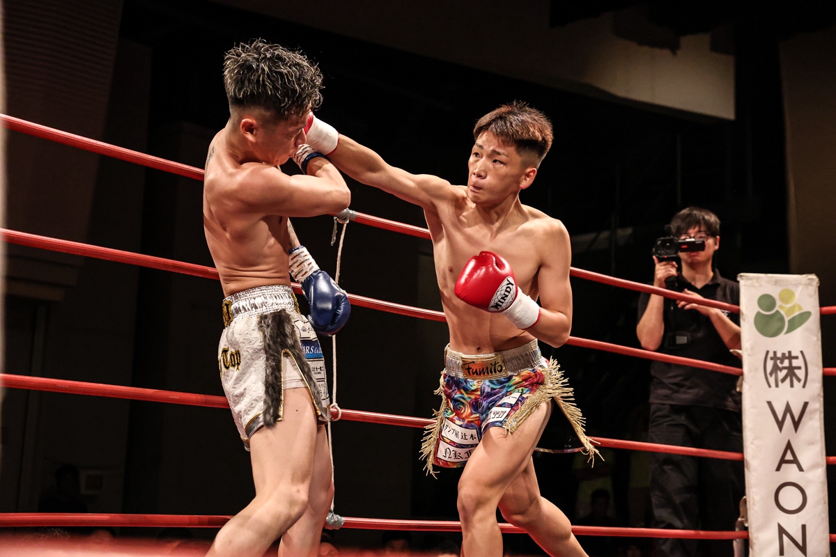 12.14 大阪 DEEP☆KICK 76 -53kg王者・棚澤vs中田、-65kg王者・TETSUvs