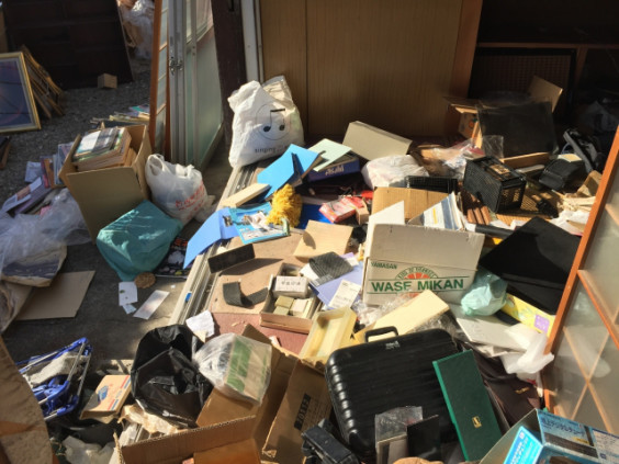 ゴミ部屋清掃 関西ハウスクリーン ゴミ部屋清掃 関西ハウスクリーン