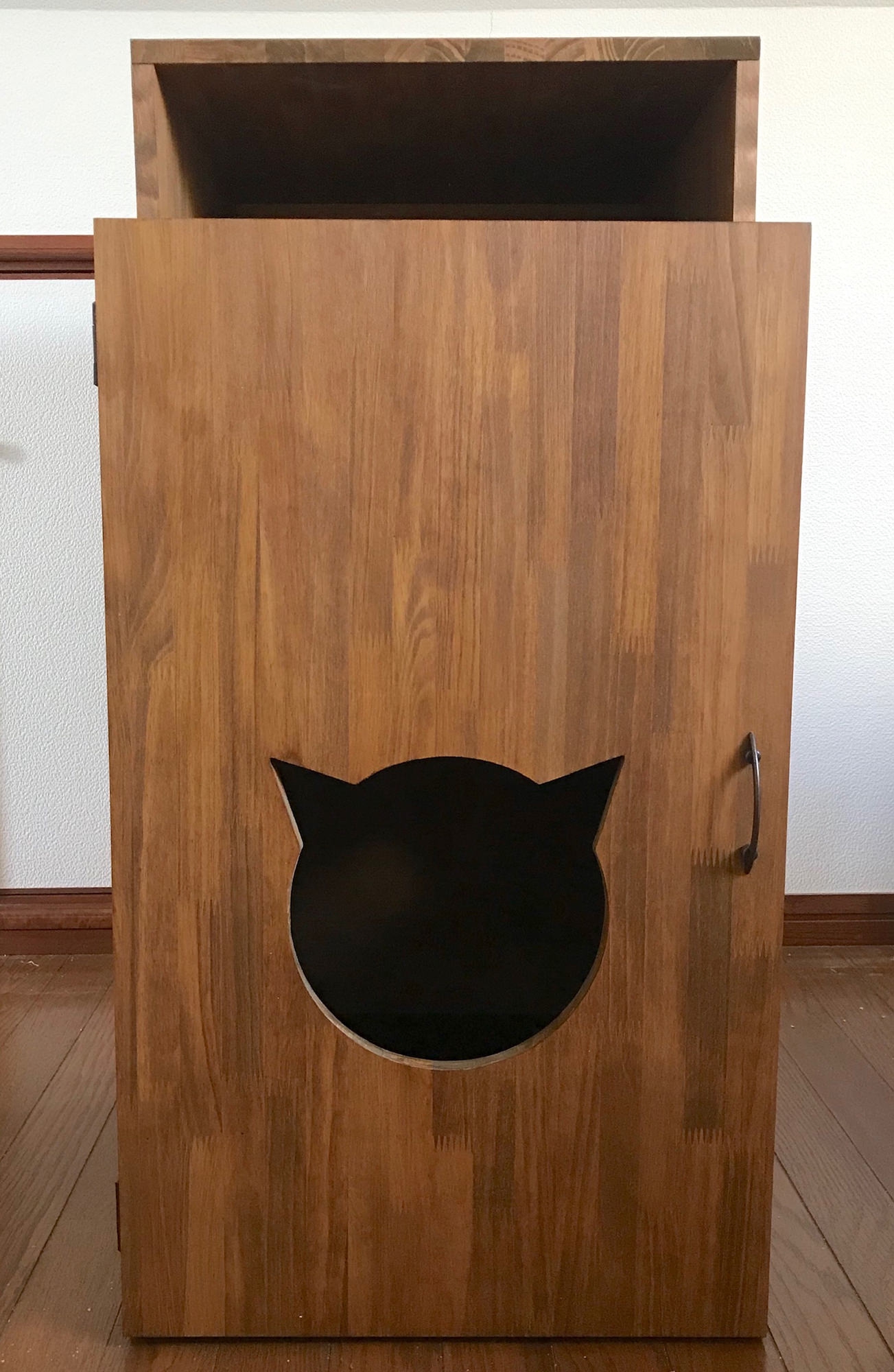 今まで一番のビックサイズ 猫トイレカバー Handmade For Cats