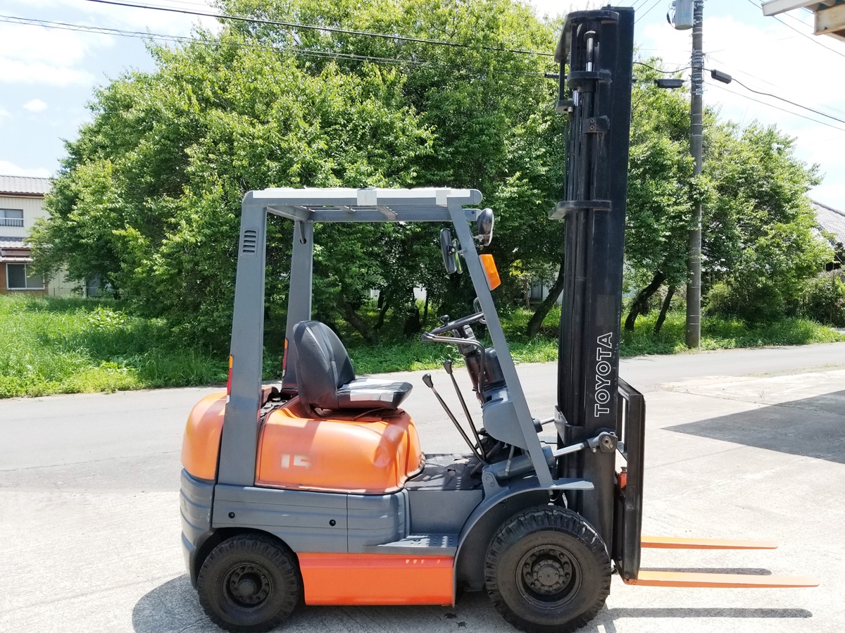 トヨタ フォークリフト1.5t マスト4.5m | 農機具DEPO 中古農機具 専門店