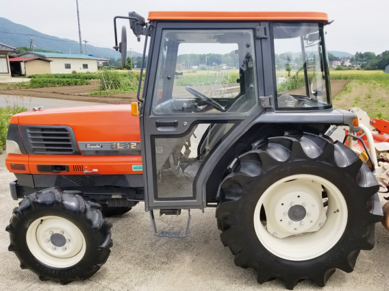 クボタ トラクター Gl3 キャビン エアコン 農機具depo 中古農機具 専門店