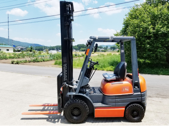 トヨタ フォークリフト1.5t マスト4.5m | 農機具DEPO 中古農機具 専門店