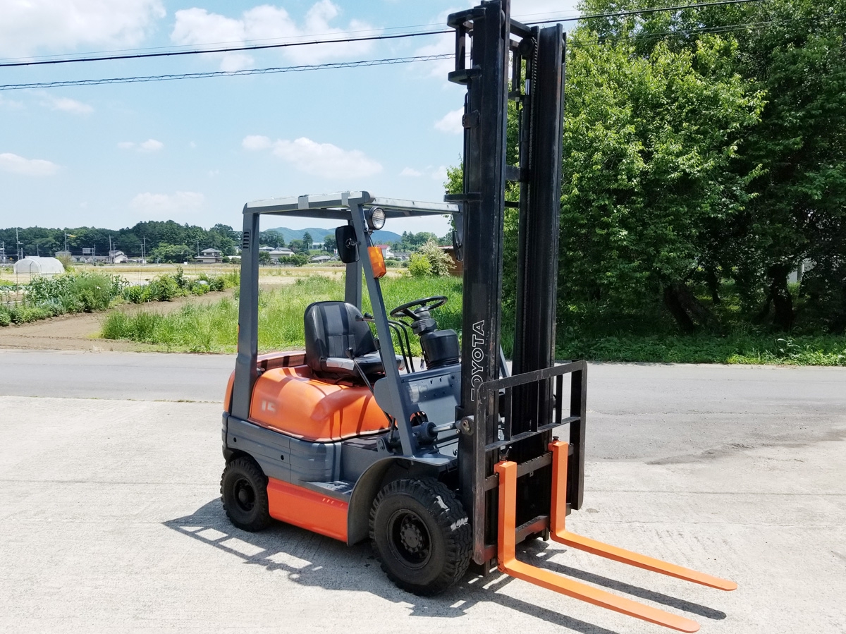 トヨタ フォークリフト1.5t マスト4.5m | 農機具DEPO 中古農機具 専門店
