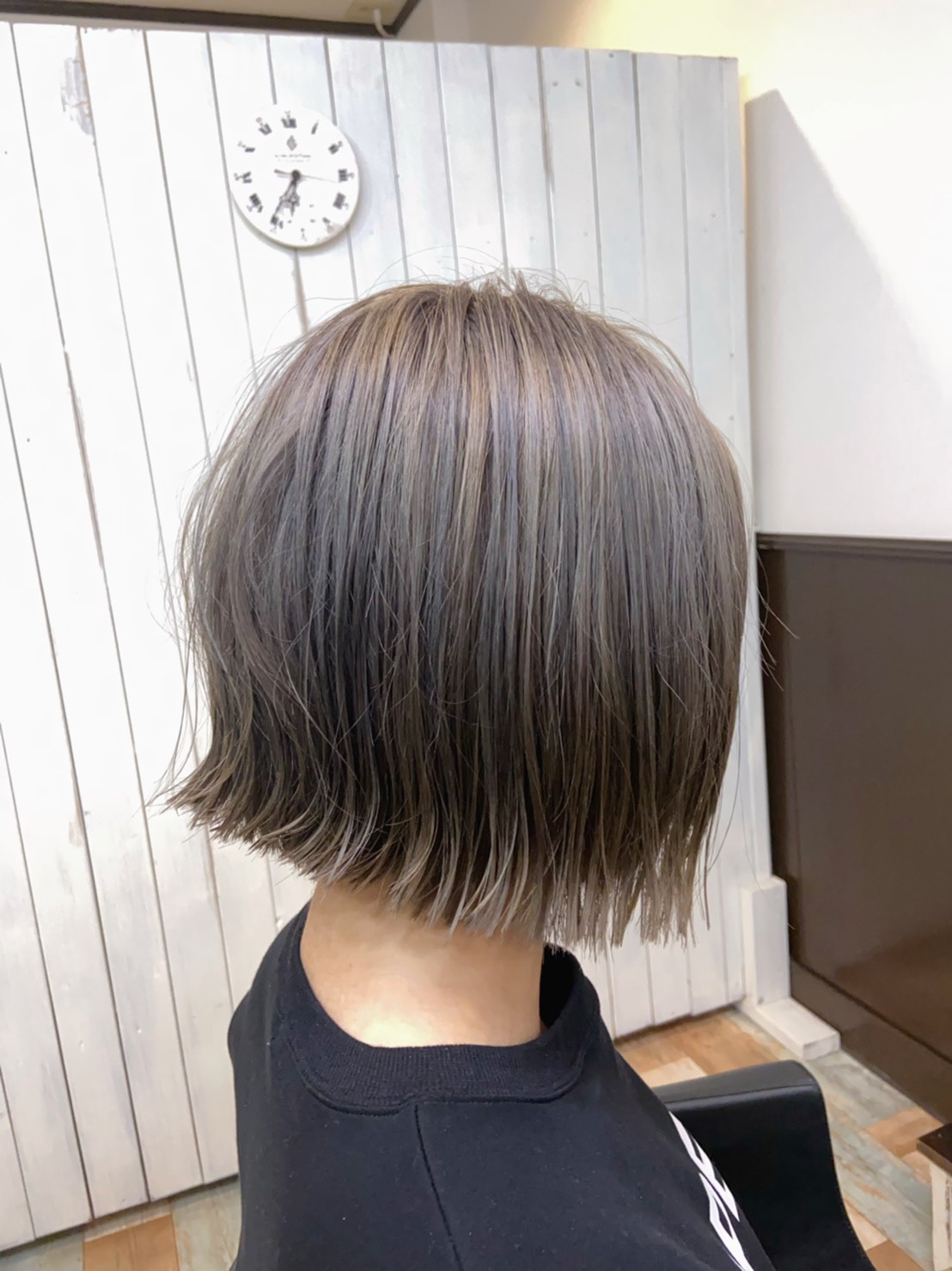 油彩画　切りっぱなしボブ 切りっぱなしボブ特集 | Ash 中山店 のヘアカタブログ