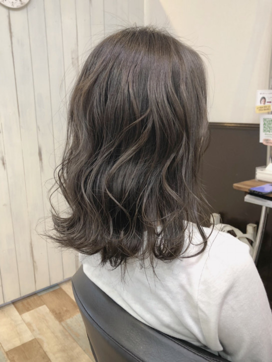 ブリーチなし アッシュ系カラー Achieve Hair Design