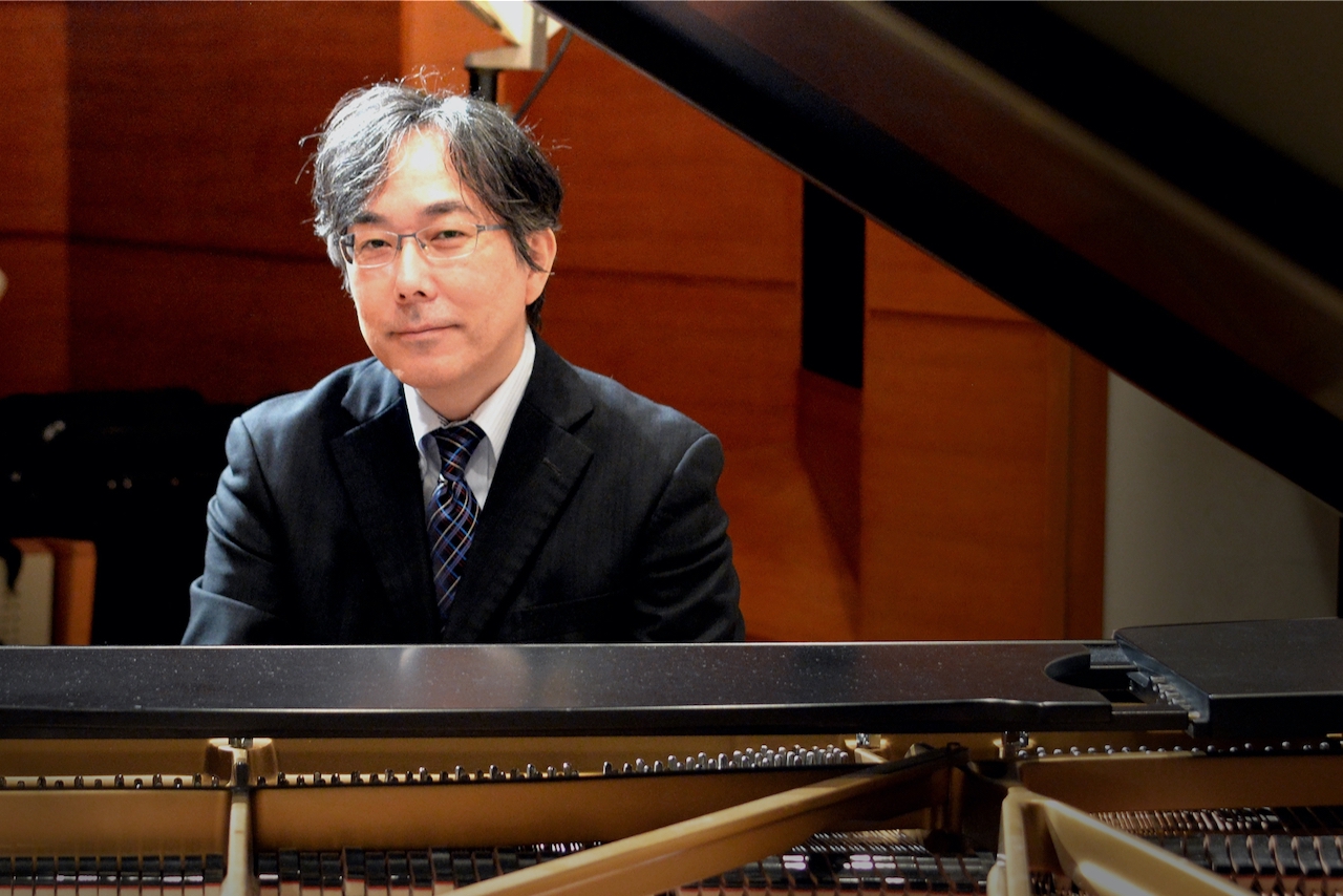MIO - - - Jazz Bassist Web Site