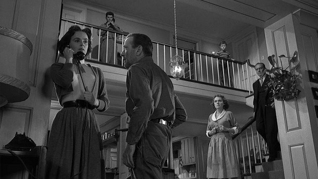 映画 『必死の逃亡者』(改訂) 日常性の地平