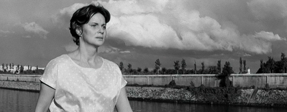 映画 かくも長き不在 日常性の地平