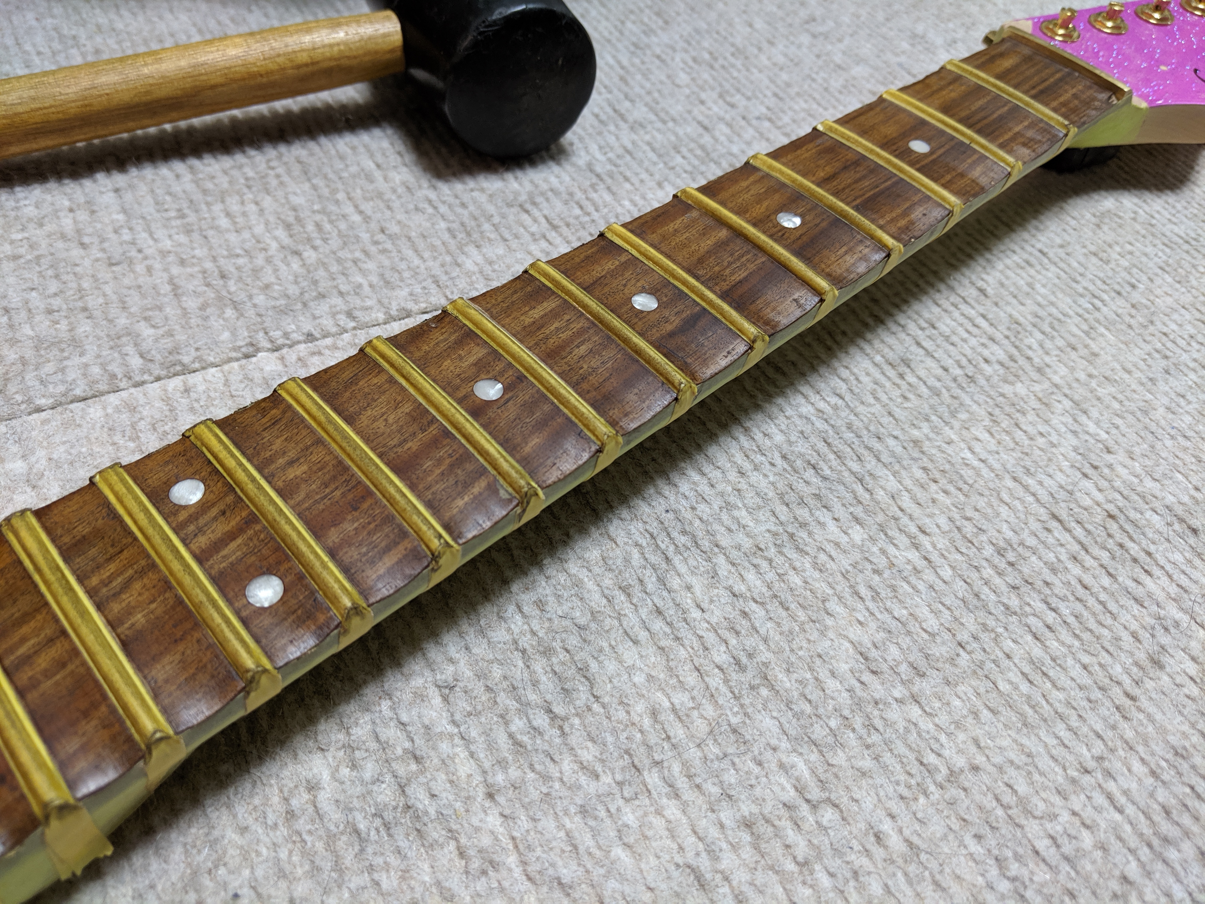 Grassroots スキャロップ指板ST ダンカン Grassroots スキャロップ指板ST ダンカン