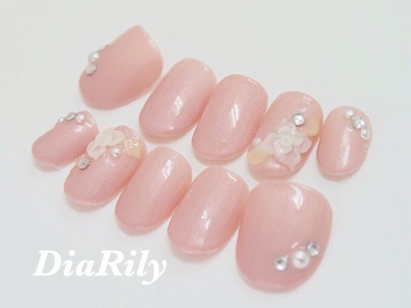 ブライダルネイル Dia Rily