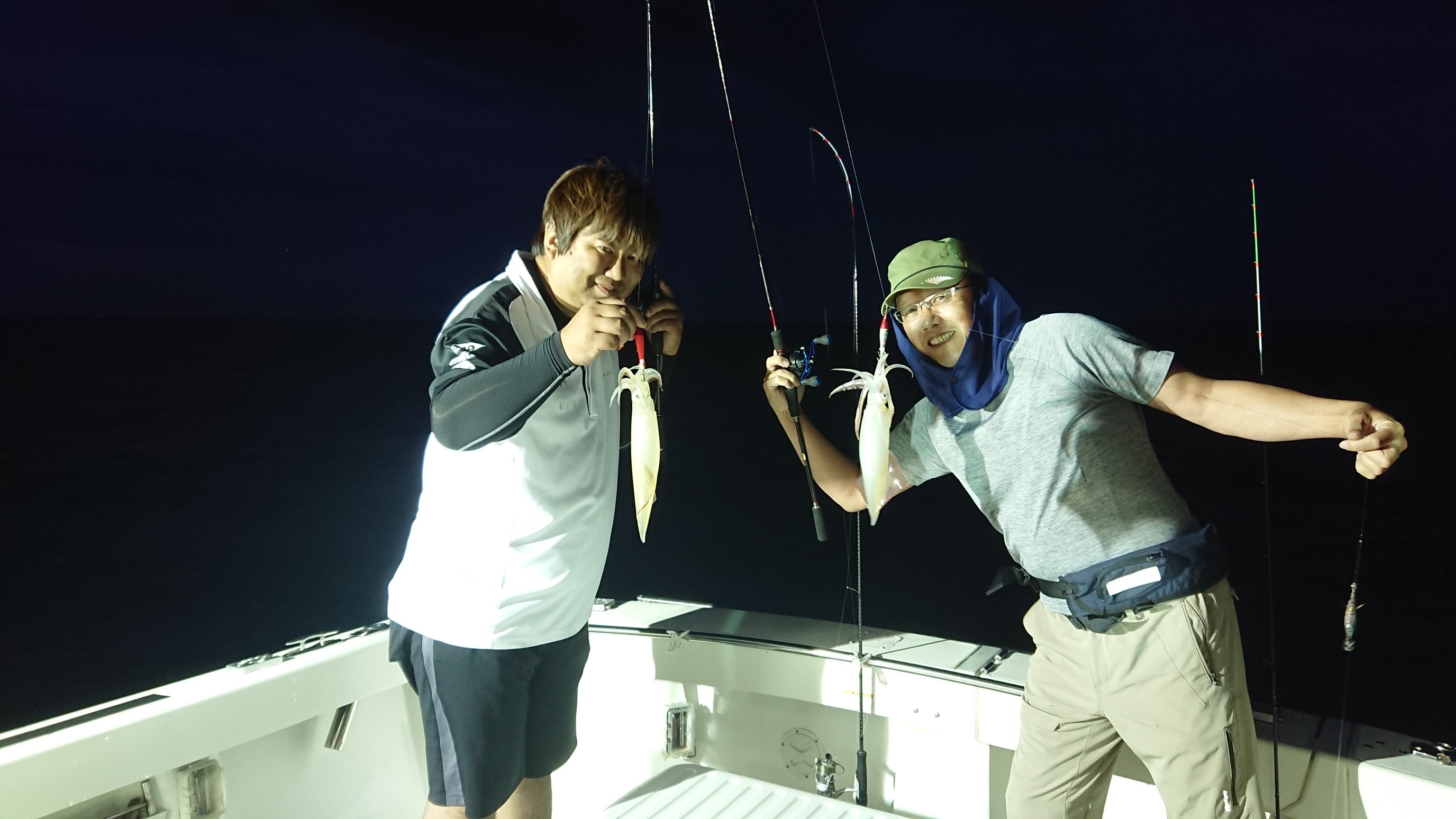 イカメタル ｵﾓﾘｸﾞvsｵﾊﾞﾏﾘｸﾞ 94ﾊｲ 京都 間人港 遊漁船 「GOLDRUSH」