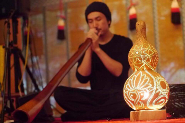 世界最古の木管楽器ディジュリドゥ⑤ 素早かっ