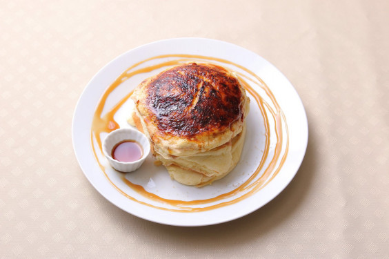 クレームブリュレパンケーキ Hana Cafe Yokkaichi クレームブリュレパンケーキ Hana Cafe Yokkaichi