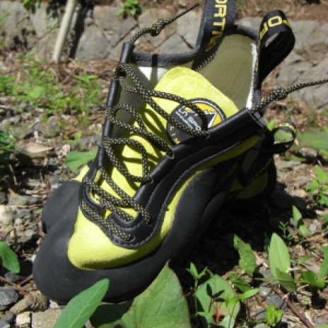 La Sportiva 《THEORY WOMAN》 EU37.5 新品（クライミングシューズの 