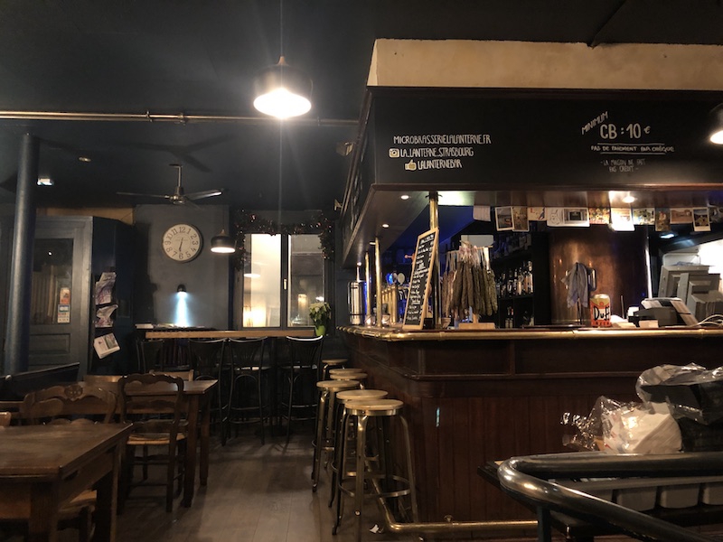 フランス 🇫🇷 ストラスブールの地ビール Brewery (ビール醸造所) La Lanterne 🍺 に初めて行ってみた | Les  Falaises de Grès