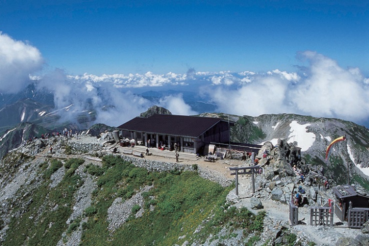 精神は山や川のように偉大である 精神は山や川のように偉大である