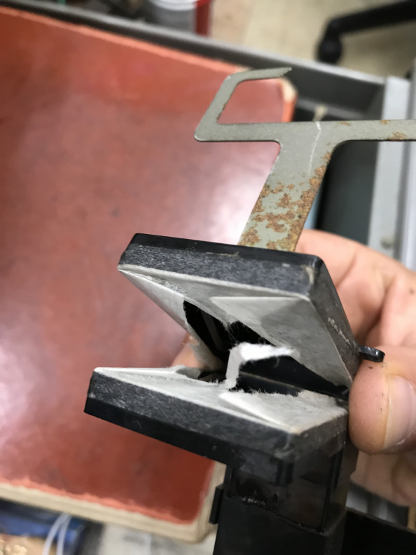 鳩時計の修理 東大阪徳庵稲田おきむら時計修理店 S Owndホームページ