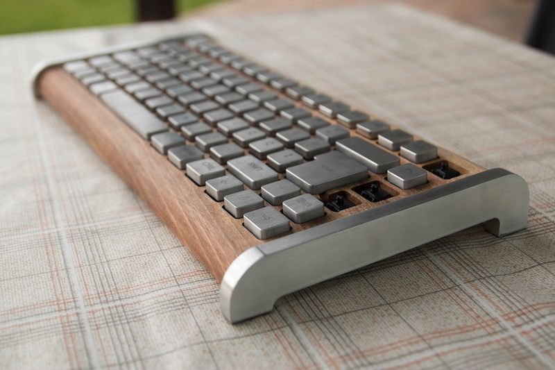 ベリークールDIY キーボード, wood and metal | SILLY