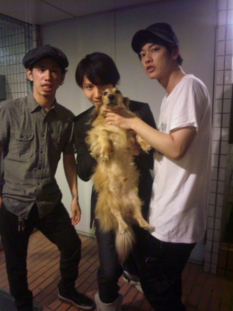 イケメン俳優からオネエタレントまで One Ok Rock Takaの交友関係が幅広い Silly