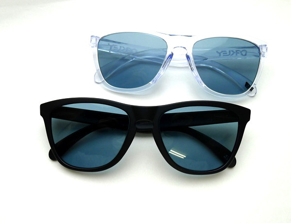 OAKLEY×TALEXの限定カスタム・偏光サングラス】OAKLEY Frogskins RX(A 