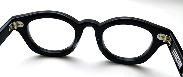 幅広リムとアニメチックなフォルムで人気のモデル】EFFECTOR Harmonist