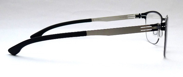 BTSのSUGA（シュガ）さん着用の人気モデル】ic! berlin（アイシー 