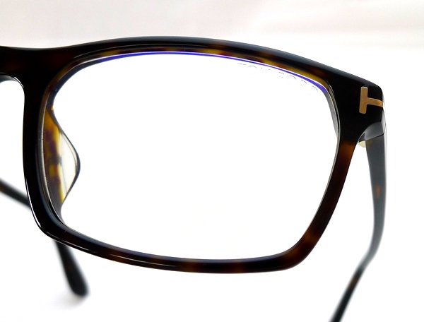 ブラッド・ピットさんも着用モデルのアジアンフィット】TOM FORD（トムフォード） TF5295-F-B 052が入荷！ | メガネパーク・ブレス  | 山口県山口市のアイウェア・メガネ（眼鏡）のセレクトショップ