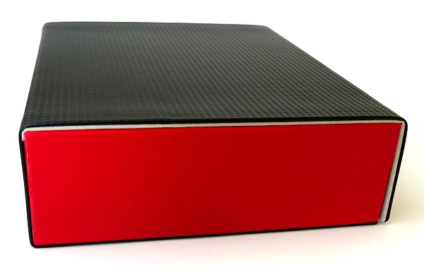 Zeque（ゼクー） 3本収納コレクションケース AS-035が入荷