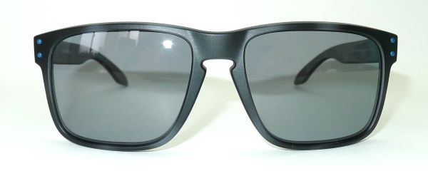 OAKLEY×RARTSの限定カスタム・偏光サングラス】OAKLEY（オークリー
