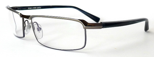 映画 新聞記者 で衣装協力したメガネのご紹介 メガネパーク ブレス 山口県山口市のアイウェア メガネ 眼鏡 のセレクトショップ