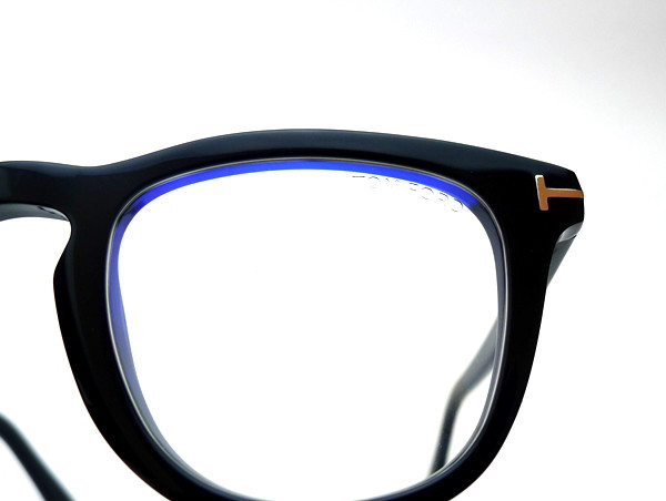 木村拓哉さんも着用！TOM FORD（トムフォード）のTF5488-B 001が入荷  