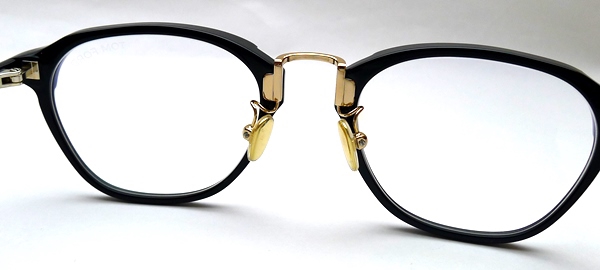 段落ちカットされた力強くてエレガントな日本限定モデル】TOM