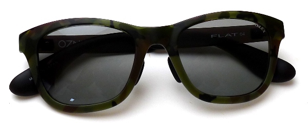 カモフラージュカラーのサングラス】OZNIS FLAT04 マット カモフラージュカラーのサングラス】OZNIS FLAT04 マット