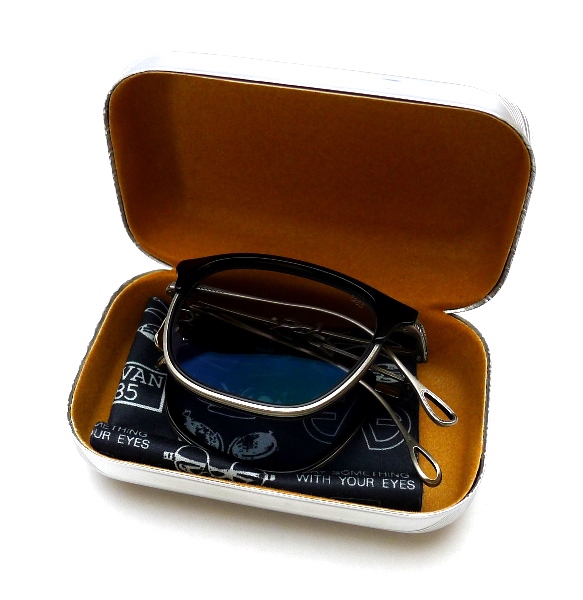 も*！様 EYEVAN7285フォールディングサングラス 33本限定のフォールディング・スライドテンプル式サングラス