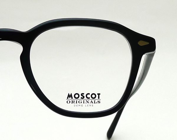 BLACKPINKのJennieさんが着用の人気モデル】MOSCOT(モスコット BLACKPINKのJennieさんが着用の人気モデル】MOSCOT(モスコット