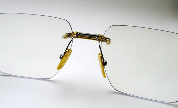 DITAのダブルねじ止め構造のリムレスフレーム】DITA META-EVO RX