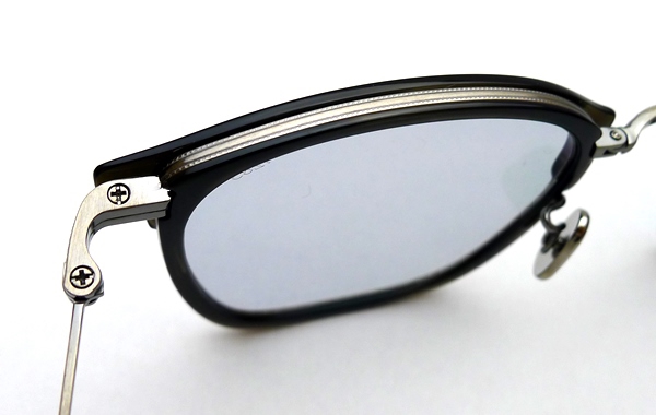 33本限定のフォールディング・スライドテンプル式サングラス