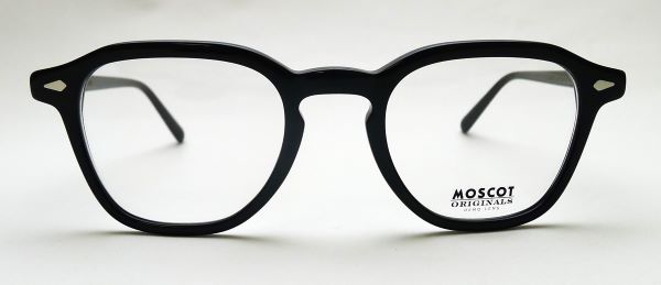 BLACKPINKのJennieさんが着用の人気モデル】MOSCOT(モスコット BLACKPINKのJennieさんが着用の人気モデル】MOSCOT(モスコット