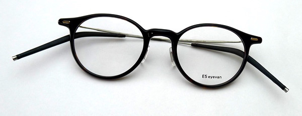 E5 eyevan（イーファイブ アイヴァン）」のセルフレーム【p1】のご紹介  