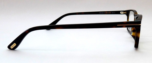 ブラットピットさんも着用モデルのアジアンフィット】TOM FORD（トム  