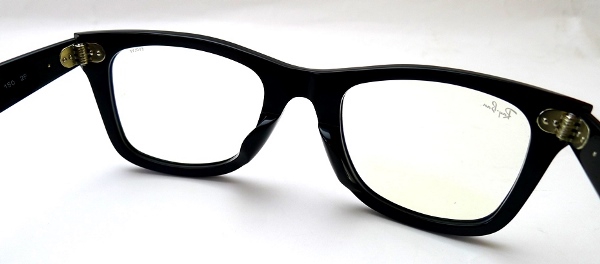 木村拓哉さん着用の調光サングラス】Ray-Ban（レイバン） WAYFARER