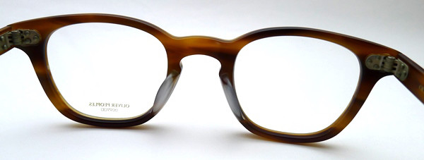 1940年代スタイルに仕上げたボスリントンモデル】オリバープルズ  