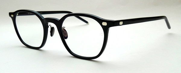 名作】23年極美EYEVANメガネCreston人気黒×金チタンパッド山田涼介 