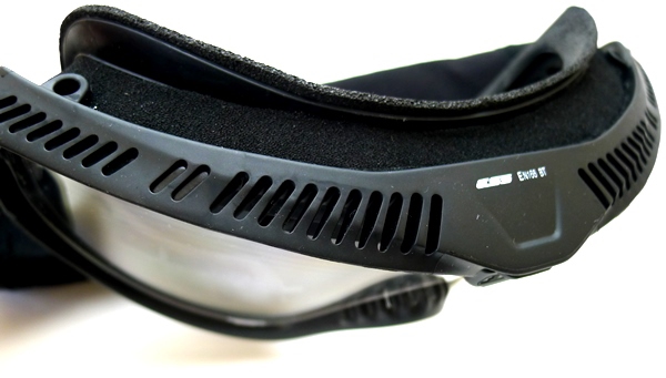 調節可能な換気システムを搭載したESS最高のゴーグル】ESS INFLUX AVS