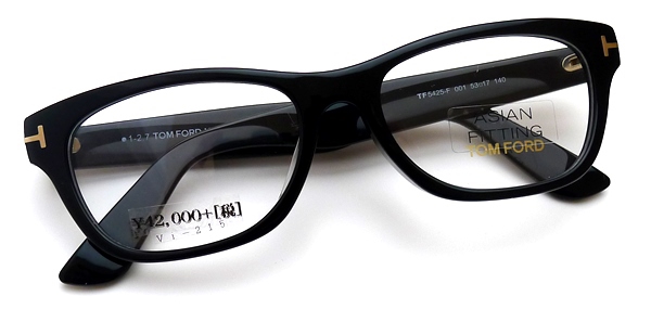 人気のウェリントンモデル】TOM FORD（トムフォード） TF5425-Fが再