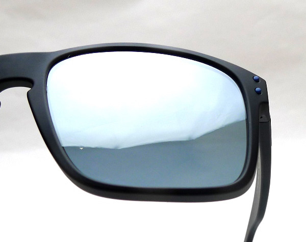 OAKLEY（オークリー）× TALEX（タレックス） HOLBROOK RX(A)の限定 