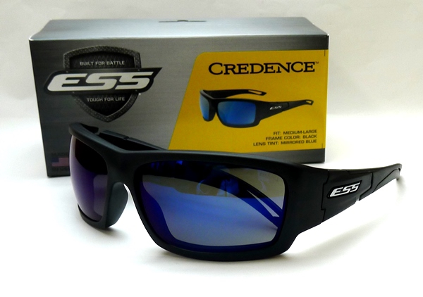 ESS サングラス【CREDENCE】ブルー スモーク ESS サングラス【CREDENCE】ブルー スモーク